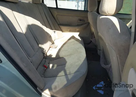 2004 Hyundai Elantra Gls/Gt from USA, damaged, VIN KMHDN46D24U866569